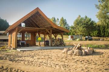 Фото номера Дом с 2 спальнями Дома для отпуска domek nad drwęcą г. Idzbark 18